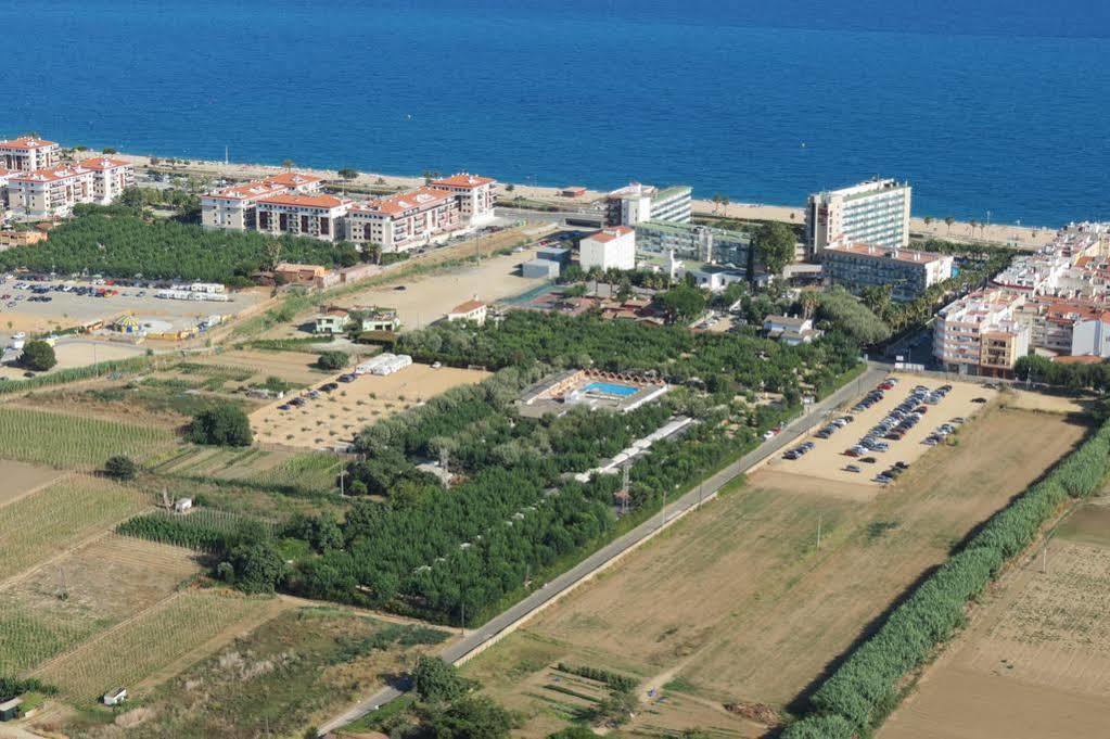 Camping El Camell Пинеда-де-Мар Экстерьер фото